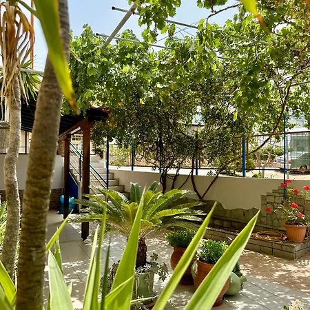 Manolis Studios Thassos *