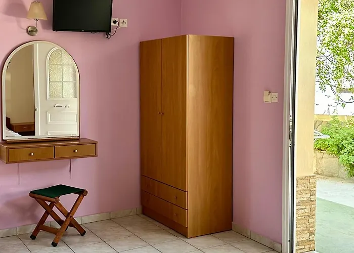 Manolis Studios Thassos * Скала-Каллирахис